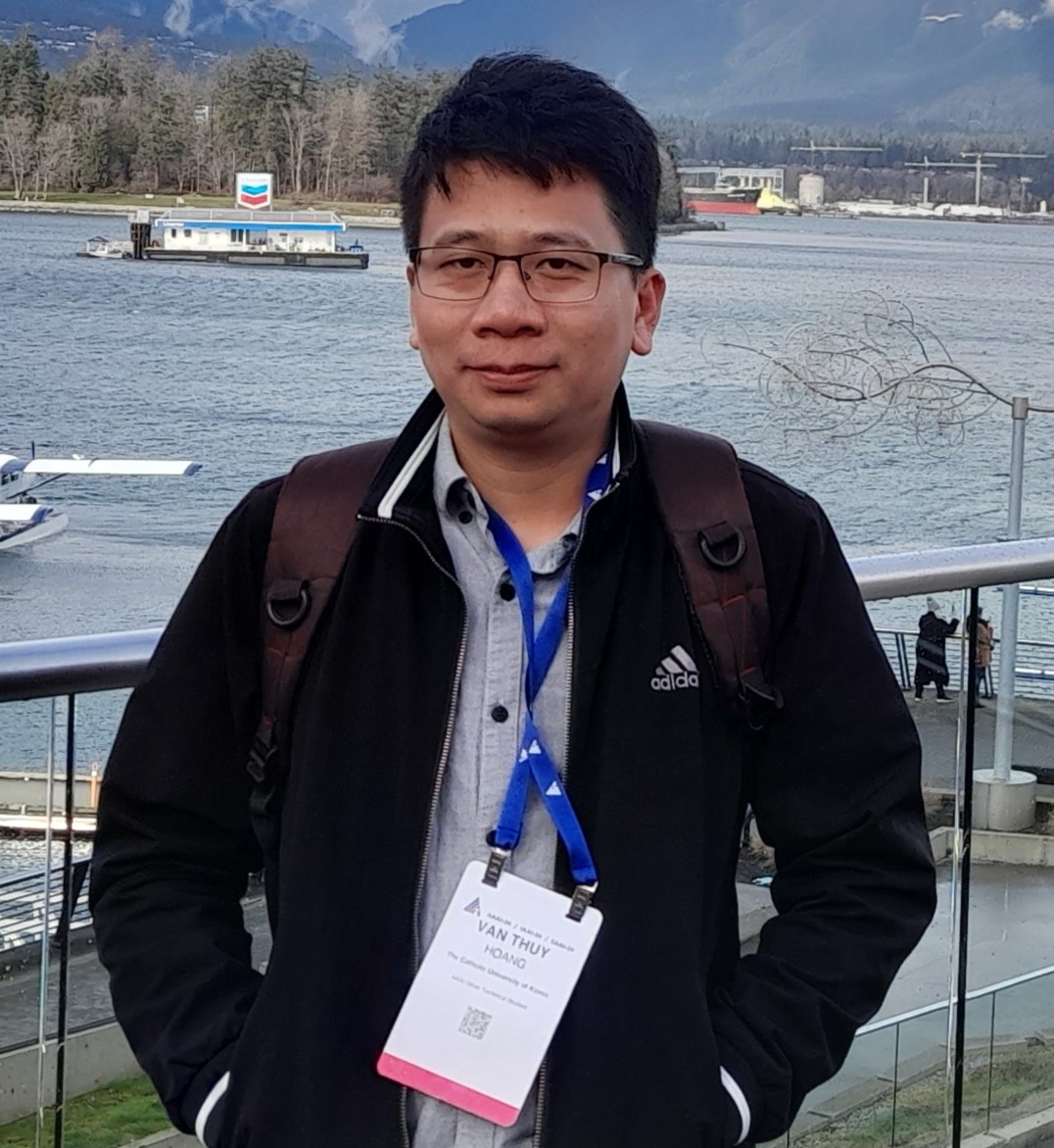 Van Thuy Hoang